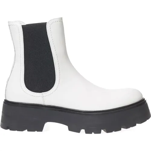 Brushed Leather Chelsea Boots , female, Sizes: 3 1/2 UK - alexander mcqueen - Modalova