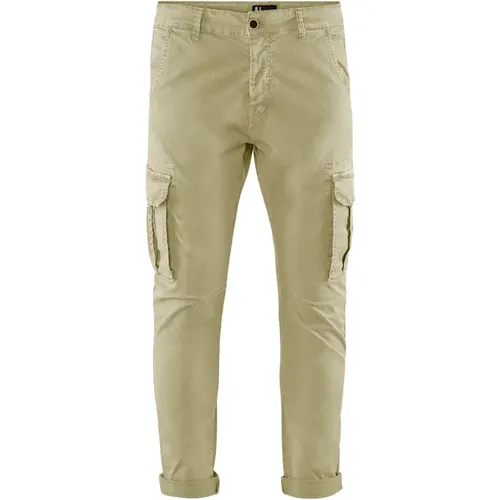 Slim Fit Cargo Pants , male, Sizes: W40, W38, W36, W32, W31, W33, W34 - BomBoogie - Modalova