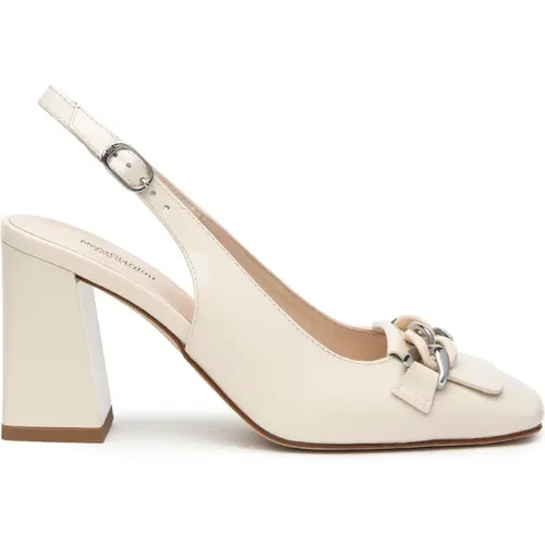 Elegant Ivory Heel Slingbacks Ivory , female, Sizes: 2 UK, 4 UK, 3 UK - Nerogiardini - Modalova