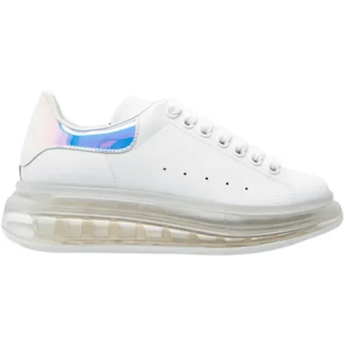 Oversized Sneakers mit Perforiertem Detail , Damen, Größe: 36 EU - alexander mcqueen - Modalova