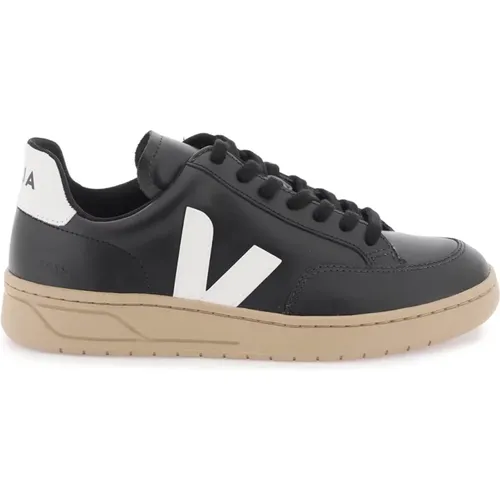 Leder V-12 Sneakers mit Gummimonogrammen - Veja - Modalova