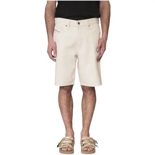 Regular Ecru Denim Shorts , male, Sizes: W31, W32 - Diesel - Modalova