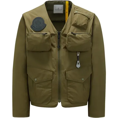 Coats with Detachable Sleeves and Pockets , male, Sizes: M - Moncler - Modalova