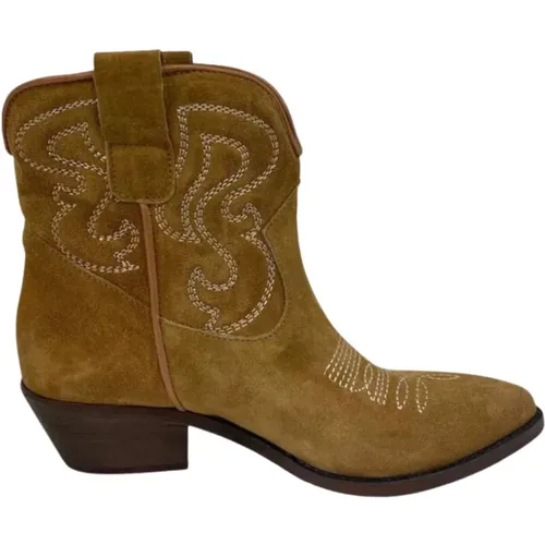 Cowboy Boots , female, Sizes: 6 UK, 7 UK, 5 UK, 4 UK - Gisel Moire - Modalova