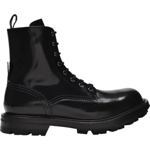 Laced Boots in Patent Leather , male, Sizes: 8 UK, 9 UK, 6 UK, 7 UK - alexander mcqueen - Modalova