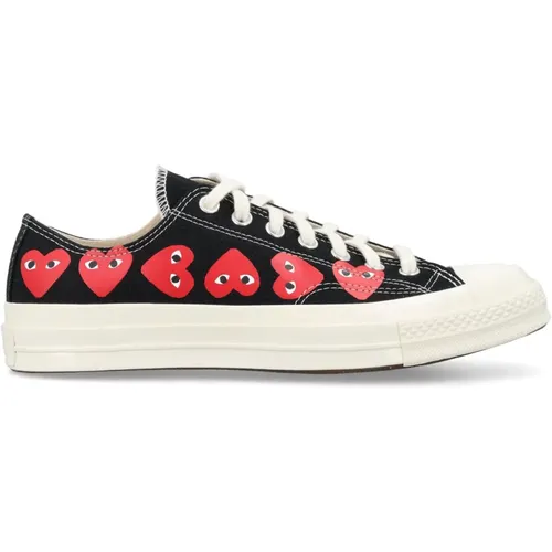 Heart Print Low-Top Sneakers , male, Sizes: 5 UK, 8 1/2 UK, 7 UK, 11 UK, 12 UK, 9 UK - Comme des Garçons Play - Modalova