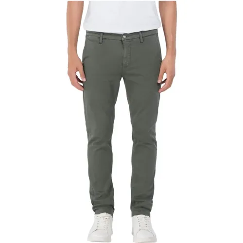 Slim Fit Chino Hose mit Stone Wash , Herren, Größe: W31 L30 - Replay - Modalova