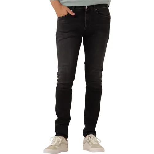 Mens Skinny Jeans , male, Sizes: W34 L32, W32 L32, W29 L32, W33 L32, W31 L32, W36 L32, W30 L32 - Calvin Klein - Modalova