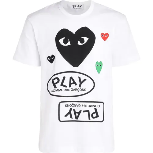 Herren T-Shirt in Weiß mit schwarzem Herz und mehrfarbigen Logos , Herren, Größe: L - Comme des Garçons Play - Modalova