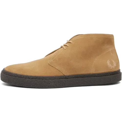 Wildleder Wüstenstiefel B4361 Stein , Herren, Größe: 40 EU - Fred Perry - Modalova