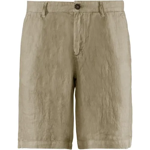 Linen Chino Shorts with Pleats , male, Sizes: W31, W33, W38, W36, W32, W29, W30 - BomBoogie - Modalova