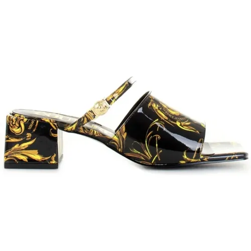 Schwarze Damensandalen mit Barockmuster und metallischen goldfarbenen Details - Versace Jeans Couture - Modalova