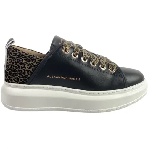 Sneakers , female, Sizes: 8 UK, 3 UK - Alexander Smith - Modalova