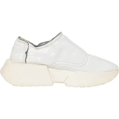 Pre-owned Rubber sneakers , female, Sizes: 2 UK - Maison Margiela Pre-owned - Modalova