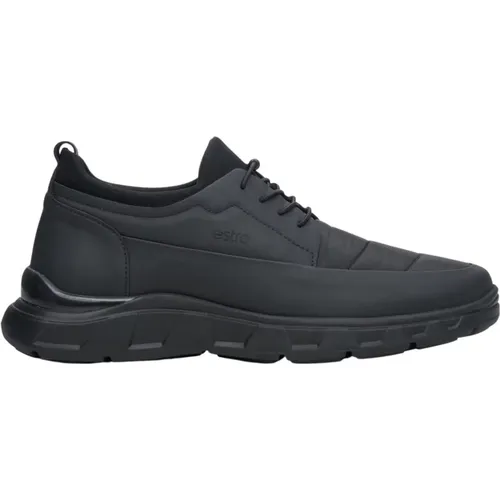 Herren Weiche Schwarze Low-Top Sneakers mit einem Turnbuckle Er00113803 , Herren, Größe: 41 EU - Estro - Modalova