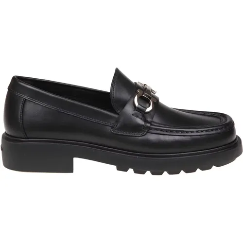 Leather Loafers with Gancini Buckle , female, Sizes: 8 UK, 6 UK, 4 UK, 5 1/2 UK, 5 UK, 3 UK, 4 1/2 UK, 7 UK - Salvatore Ferragamo - Modalova