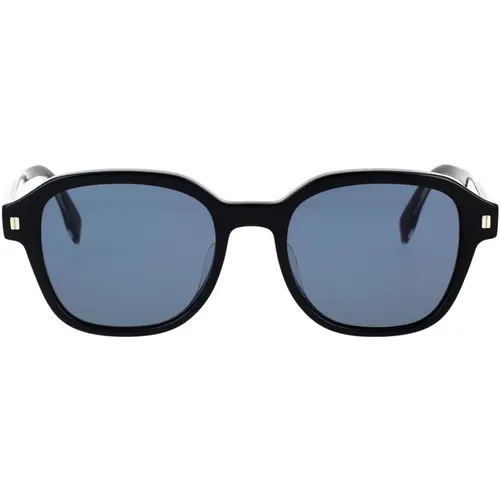 Glamorous Square Sunglasses with Dark Blue Lenses , unisex, Sizes: 52 MM - Fendi - Modalova