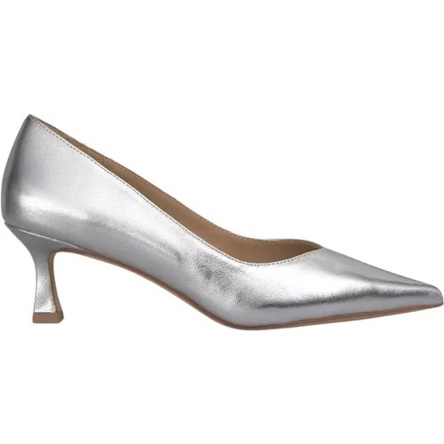 Pointed Toe Mid-Heeled Leather Shoe , female, Sizes: 3 UK, 9 UK, 5 UK, 4 UK, 7 UK, 6 UK - Alma en Pena - Modalova