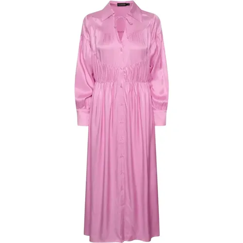 Feminine Dress with Long Sleeves and V-Neck , female, Sizes: S, XS, XL, M, L - Soaked in Luxury - Modalova