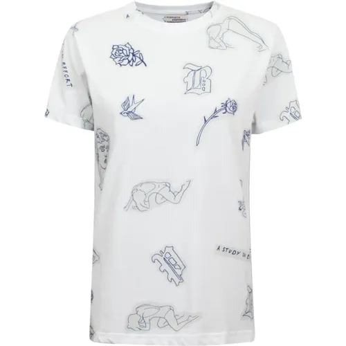 Signature Tattoo Print Baumwoll T-Shirt - BAUM UND PFERDGARTEN - Modalova
