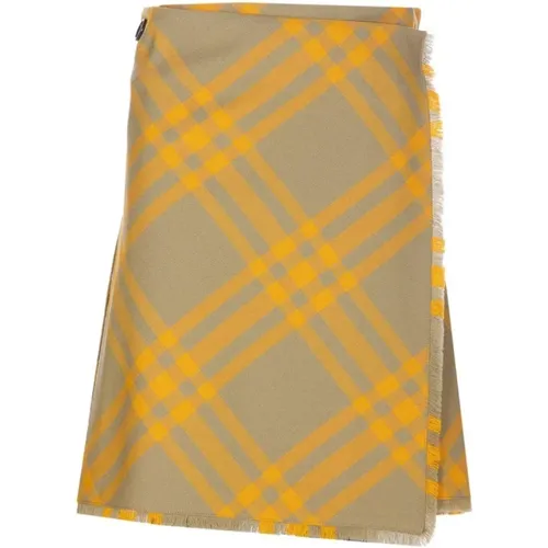 Yellow Checkered Pleated Skirt , female, Sizes: L, M, S - Burberry - Modalova