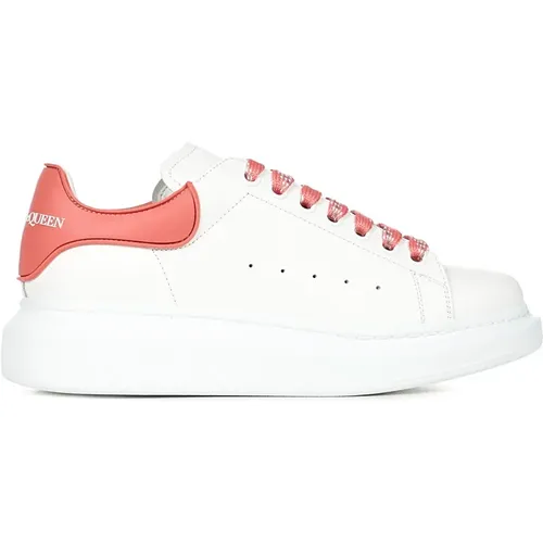 Weiße Oversize-Sneaker mit Korallenrosa - alexander mcqueen - Modalova