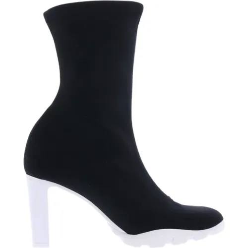 Womens Rubber Scuba Boot , female, Sizes: 5 1/2 UK, 6 UK, 5 UK, 4 UK, 3 UK, 7 UK - alexander mcqueen - Modalova