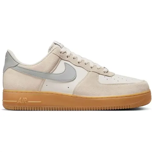 Air Force 1 '07 LV8 Sneakers , Herren, Größe: 47 1/2 EU - Nike - Modalova