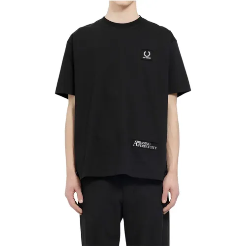 Bedrucktes Patch T-Shirt Fred Perry - Fred Perry - Modalova