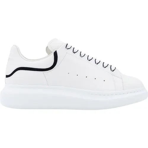 Tech Calf Sneakers with Double Logo , male, Sizes: 11 UK, 5 UK, 10 UK, 7 UK, 5 1/2 UK, 9 UK, 6 1/2 UK, 7 1/2 UK, 6 UK, 8 UK, 9 1/2 UK - alexander mcqueen - Modalova