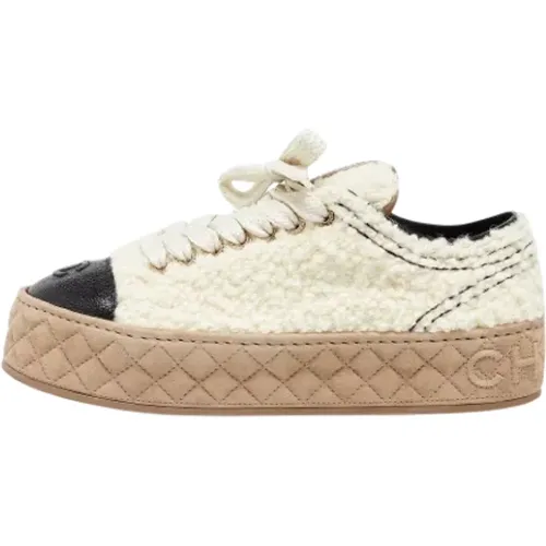 Pre-owned Leather sneakers , female, Sizes: 7 UK - Chanel Vintage - Modalova