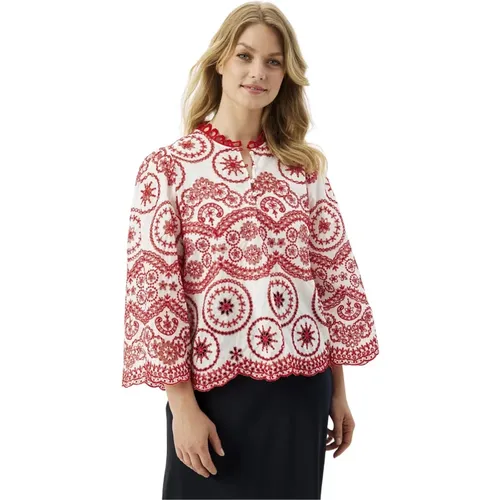 Feminine Blouse with Embroidered Detail , female, Sizes: 2XL, S, L, M, XL - IN Front - Modalova