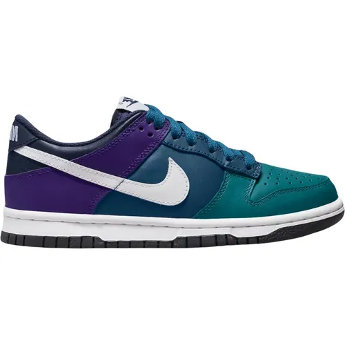 Bright Spruce Marina Limited Edition Sneakers , female, Sizes: 3 UK, 5 1/2 UK, 3 1/2 UK, 4 1/2 UK, 2 1/2 UK, 5 UK, 6 UK, 7 UK - Nike - Modalova