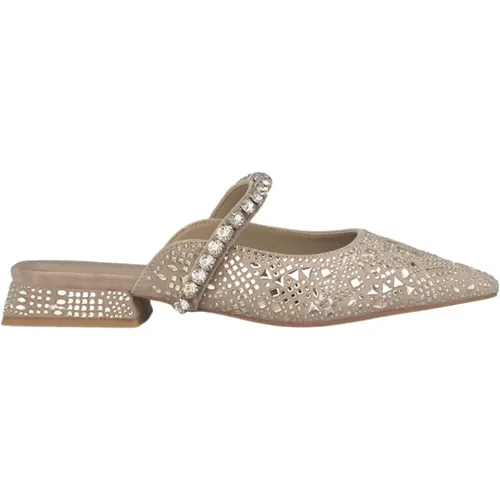 Crystal Embellished Flat Womens Shoe , female, Sizes: 6 UK, 3 UK, 4 UK, 5 UK - Alma en Pena - Modalova