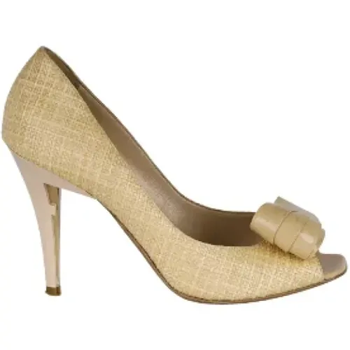 Fendi Asymmetric Bow Peep-toe Pumps , female, Sizes: 3 1/2 UK - Fendi Vintage - Modalova