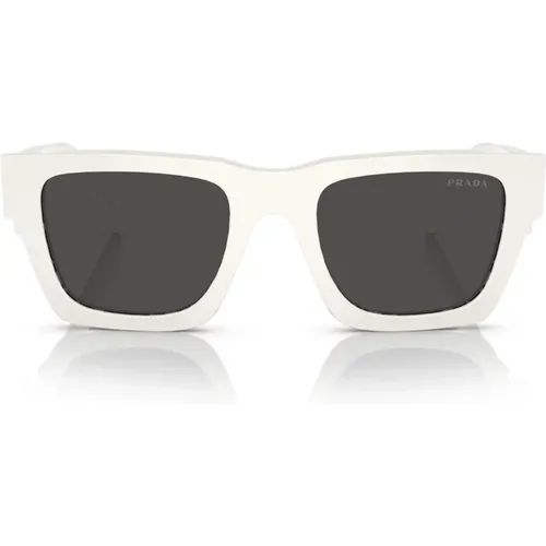 Sonnenbrille mit Kissenform und dunkelgrauen Gläsern - Prada - Modalova