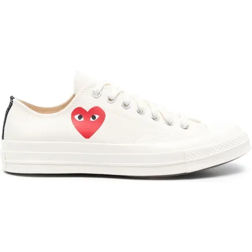 Rote Herz Low Top Sneakers , Herren, Größe: 40 EU - Comme des Garçons Play - Modalova