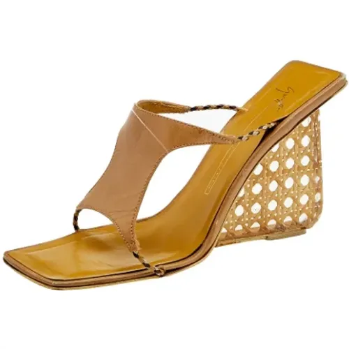 Pre-owned Leather sandals , female, Sizes: 5 UK - Giuseppe Zanotti Pre-owned - Modalova