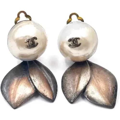 Pre-owned Pearl earrings , female, Sizes: ONE SIZE - Chanel Vintage - Modalova