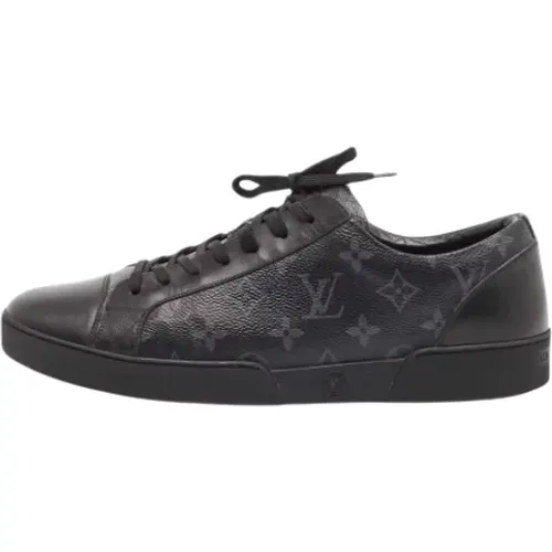 Pre-owned Canvas sneakers - Louis Vuitton Vintage - Modalova