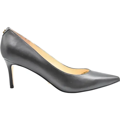 Schwarze flache Schuhe für Frauen - Guess - Modalova