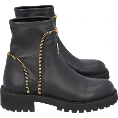 Leather Boots with Gold Hardware , female, Sizes: 4 1/2 UK - Giuseppe Zanotti Pre-owned - Modalova