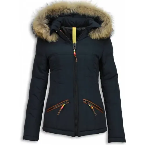 Jacke mit Echtem Pelz - Exklusive Jacken für Frauen - R023B - Gentile Bellini - Modalova