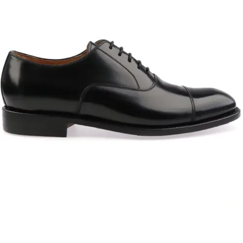 Classic Business Shoes , male, Sizes: 6 1/2 UK, 6 UK, 11 1/2 UK, 9 1/2 UK, 10 UK, 10 1/2 UK, 12 UK - Berwick - Modalova