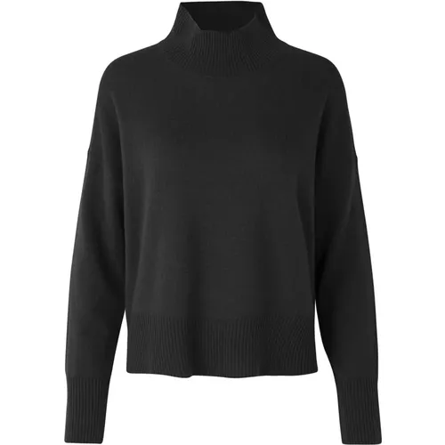 Knit with High Collar and Loose Fit , female, Sizes: L - Rosemunde - Modalova