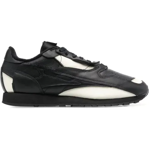 Leather Casual Sneakers for Men , male, Sizes: 9 UK - Maison Margiela - Modalova