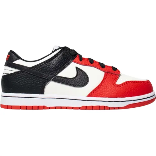 Limitierte Auflage Dunk Low EMB NBA , Damen, Größe: 35 1/2 EU - Nike - Modalova