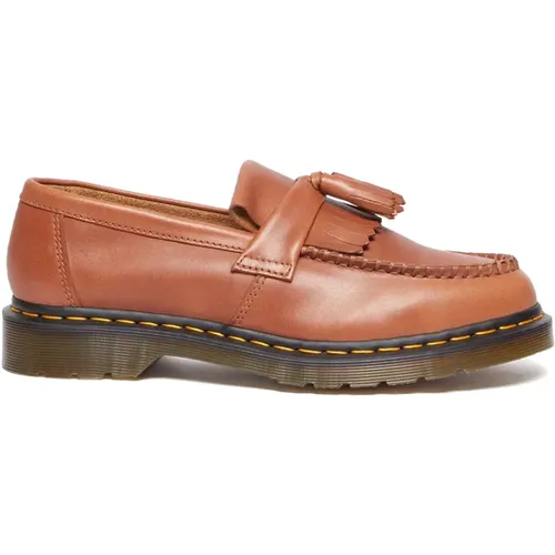Classic Leather Loafers with Tassels and Fringes , male, Sizes: 9 UK, 10 UK, 7 UK, 8 UK - Dr. Martens - Modalova