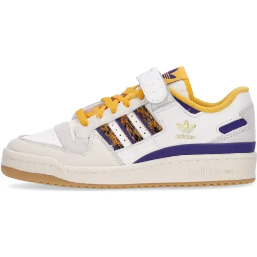 Niedriger Herrenschuh Off White/Gold , Herren, Größe: 44 2/3 EU - Adidas - Modalova