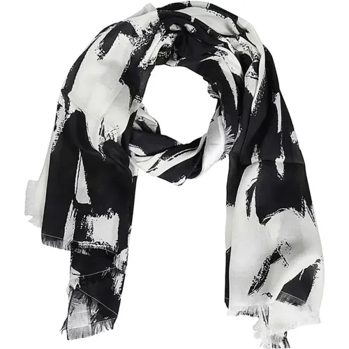 Frayed Edges Printed Shawl - alexander mcqueen - Modalova